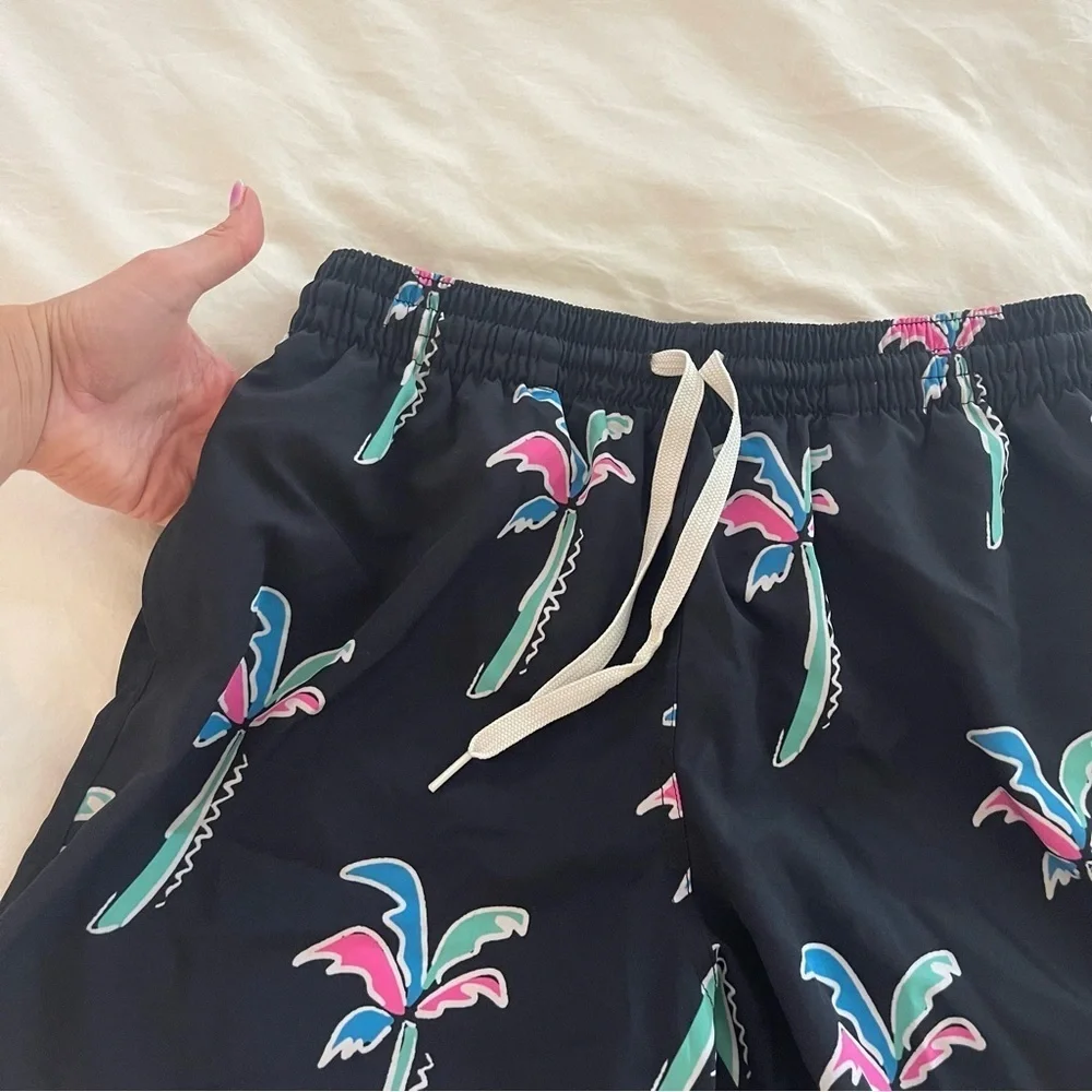 chubbies size small